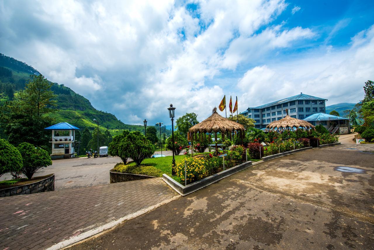 Ramboda Falls Hotel Exterior photo